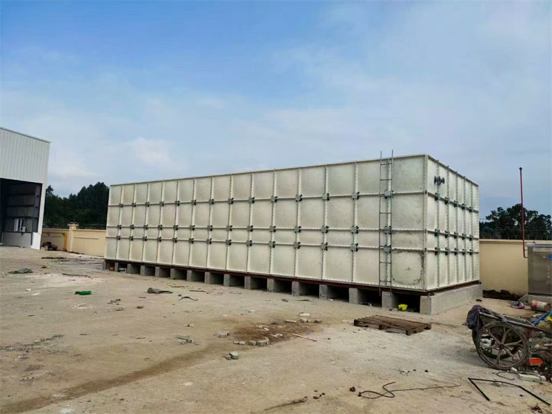 玻璃钢消防水箱