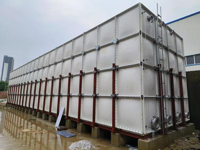 玻璃钢消防水箱