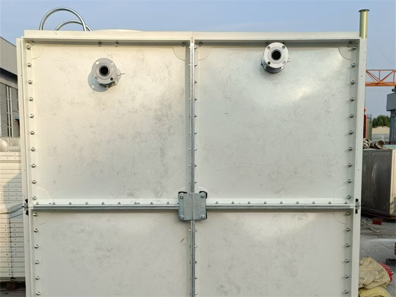 玻璃钢消防水箱